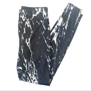 Forever 21 Marbled Leggings Sz XS Women's 7/8 Length Mid- High Rise Black White